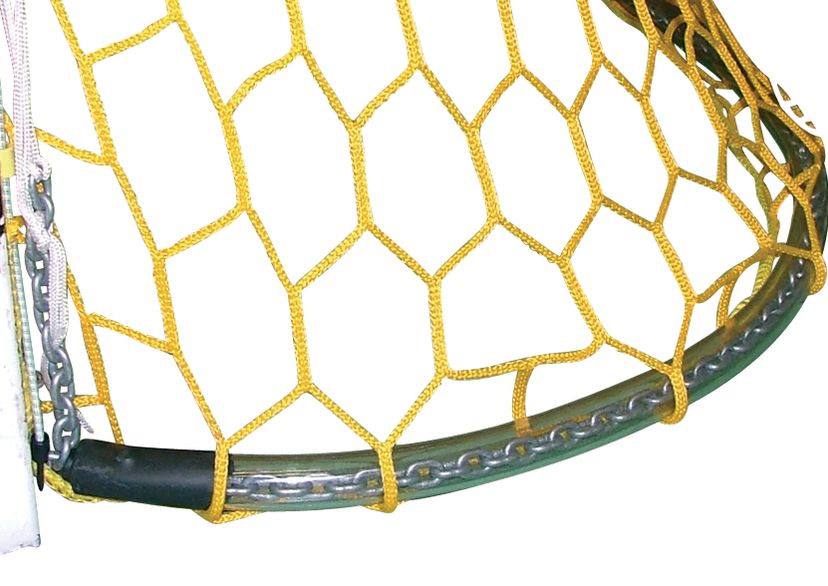 Chain weight in yellow hexagonal goal net, right corner of goal, detail picture