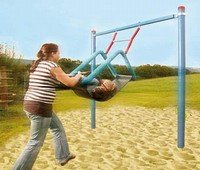 Behindertengerechtes Spielgerät