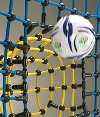 Goal net for football areas