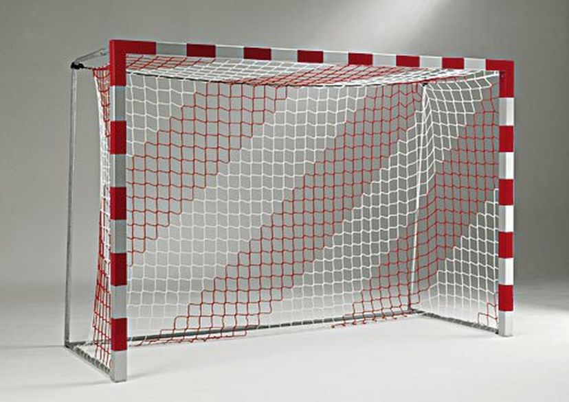 Goal net made of polypropylene