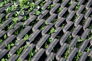 Lawn-protection mat