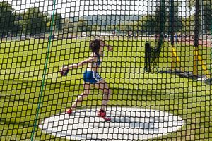 Discus throwing safety nets