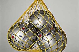 Ball carrier net made out of Polypropylene