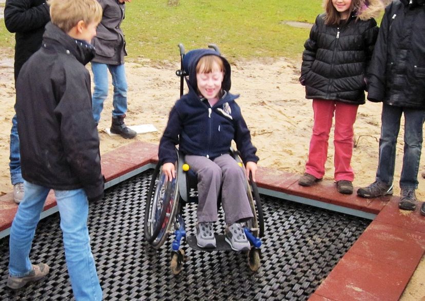 „Rolli“ trampoline for wheelchair users