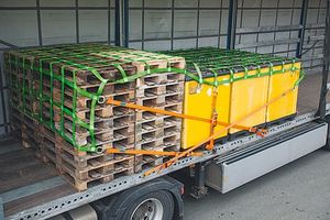 webbing net, cover net for lorries, with tension belts