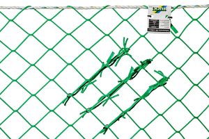 Safety net in green with check meshes